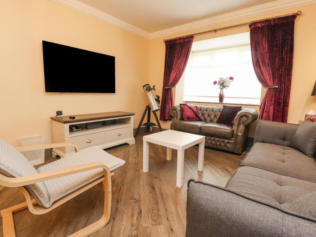 23 Wolsey Close Thornton  Dış mekan fotoğraf